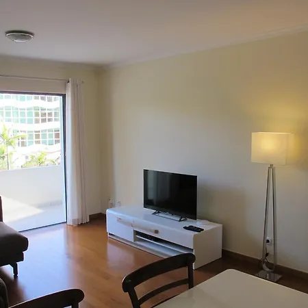 Apartment Indigo Madeira - Lido Funchal (Madeira)