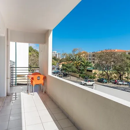 Apartment Indigo Madeira - Lido *
